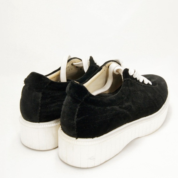 Robert Clergerie Black Velvet Wavy Pattern Platform Sneakers - Picture 3 of 4